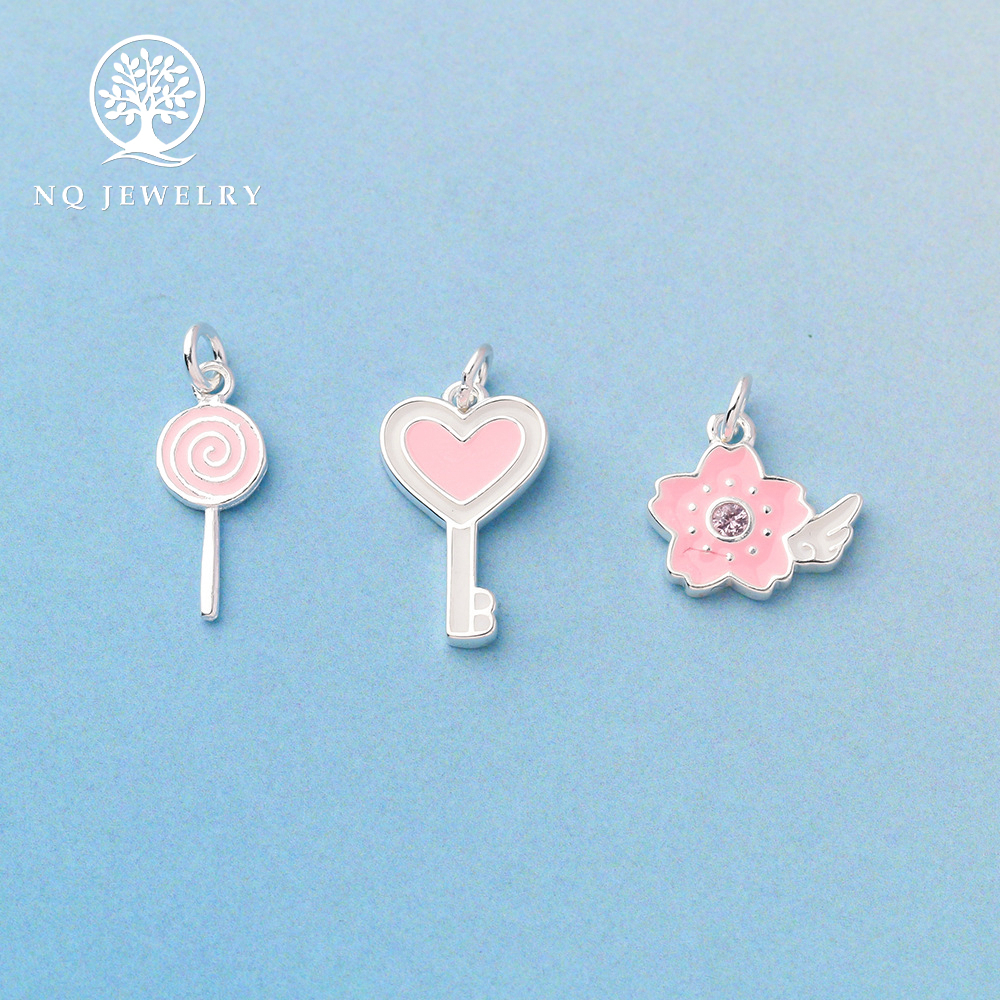 Charm bạc treo hình cây kẹo mút - NQJewelry