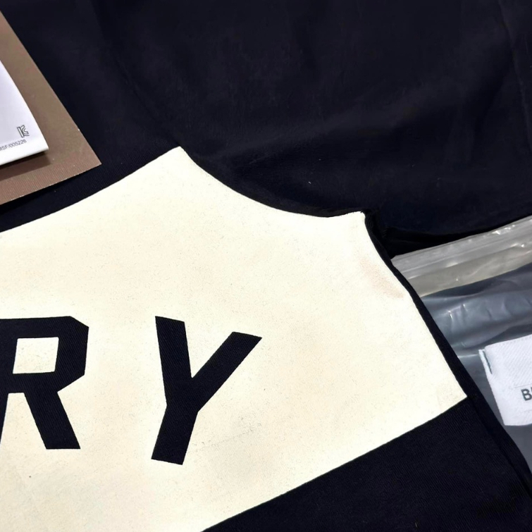 Áo thun BBR phối màu nam nữ cao cấp Áo phông BBR phối màu nam nữ mới nhất