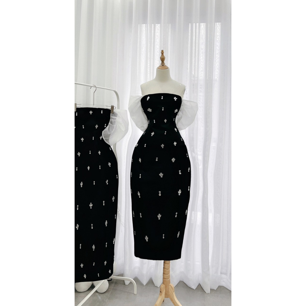 Đầm đính cườm