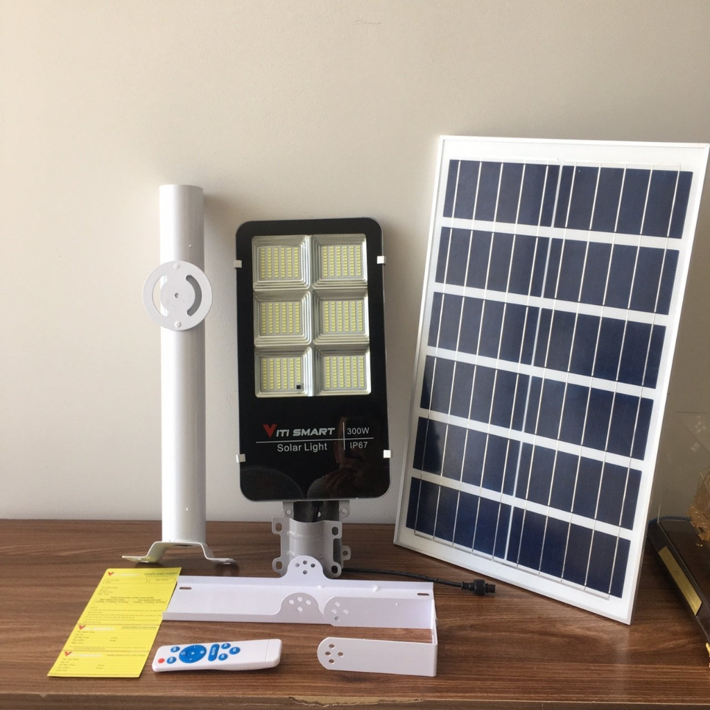 Đèn đường phố năng lượng mặt trời công suất 300W Chính Hãng tuổi thọ 10 năm, Đèn trang trí sân vườn khuôn viên lớn