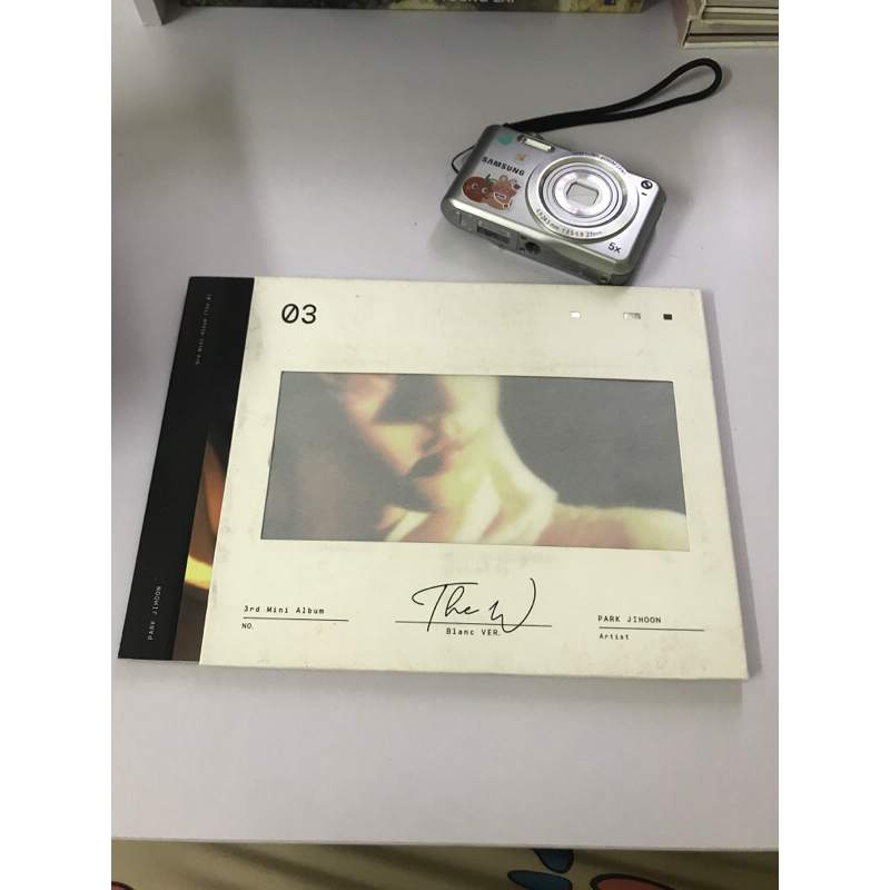 Album rỗng wanna one/park jihoon