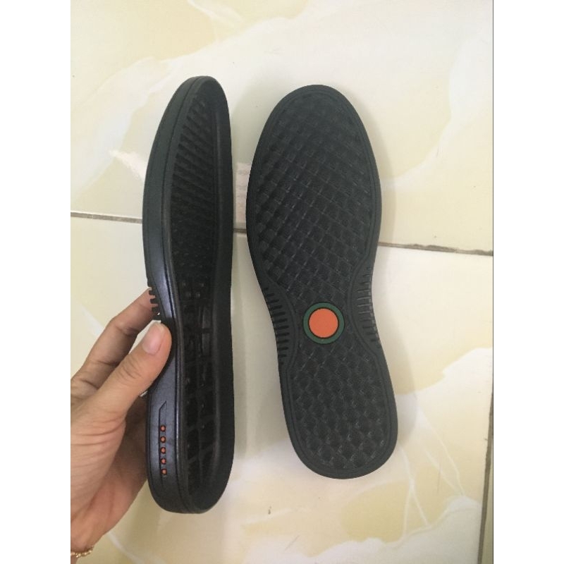 Đế giày móc len cho nam