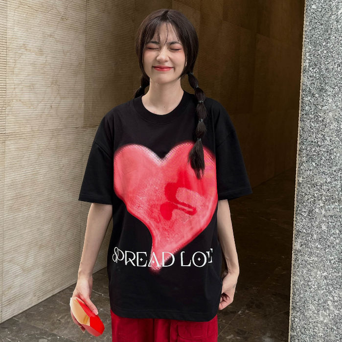 Áo Thun Tay Lỡ Unisex FUNT SPREAD LOVE BLACK