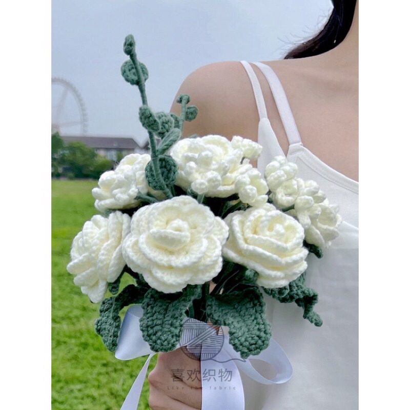 Hoa cưới len handmade