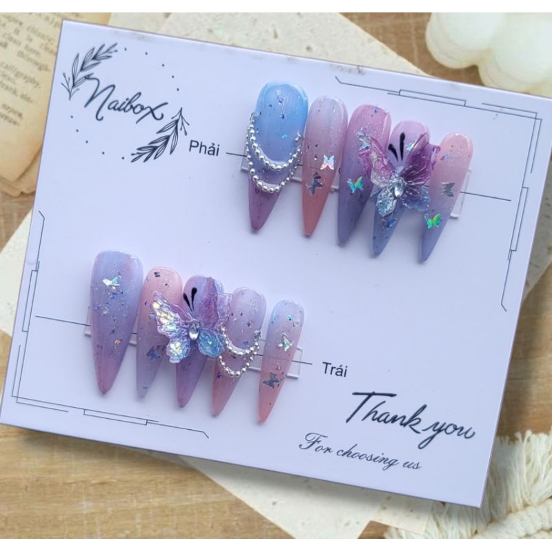 Nail box móng thiết kế charm lung linh