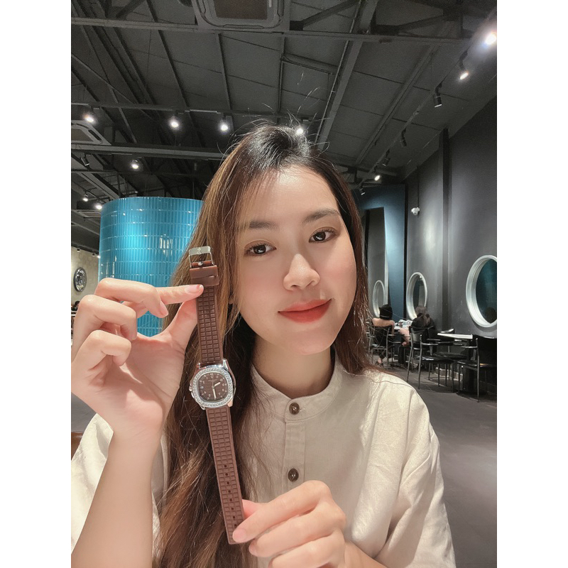 Đồng Hồ Nữ PT Dây Cao Su Non