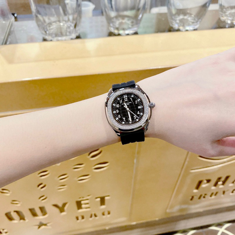 Đồng Hồ Nữ PT Dây Cao Su Non