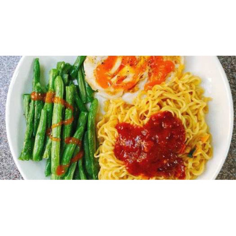 Mì trộn Omachi Sốt Spaghetti - Thịt Xiên Nướng Gói 91g