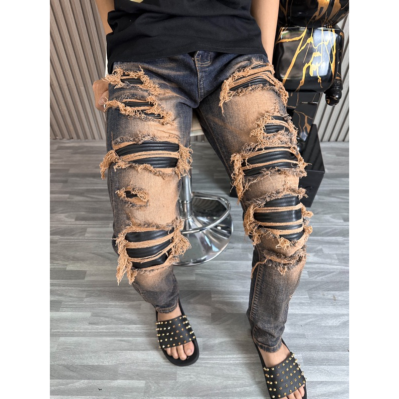 Quần dài nam màu xanh bẩn vá da đen cứng  99252