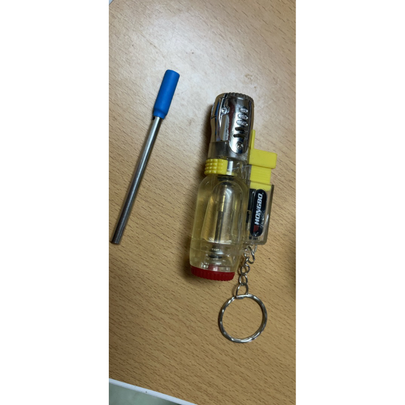 1 thanh inox gắn bật lửa đã làm hoàn thiện
