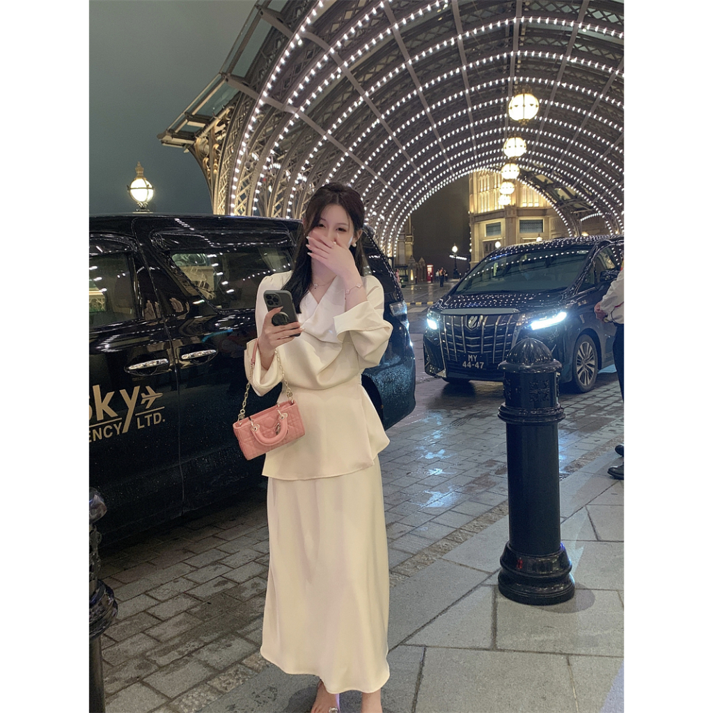 ÁO SƠ MI LỤA DÀI TAY XẺ TÀ CỔ ĐỔ THẮT NƠ LƯNG SIÊU XINH TGFASHION