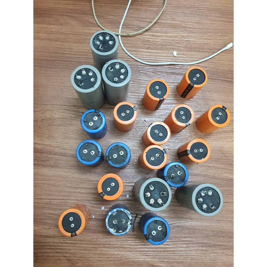 Tụ marcon 50v 15000uf Japan usa cổ chưa sử dụng