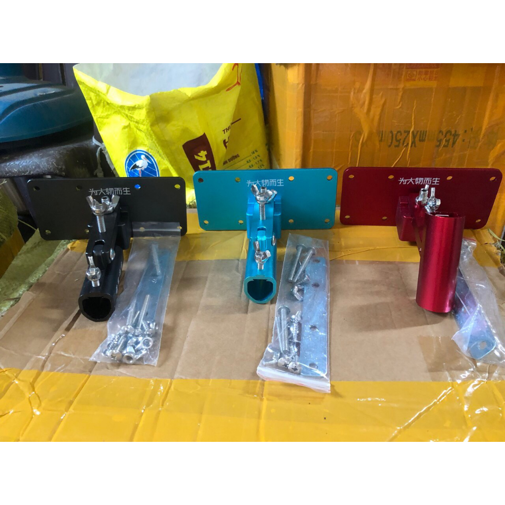 Pass  giữa gắn thùng câu đài