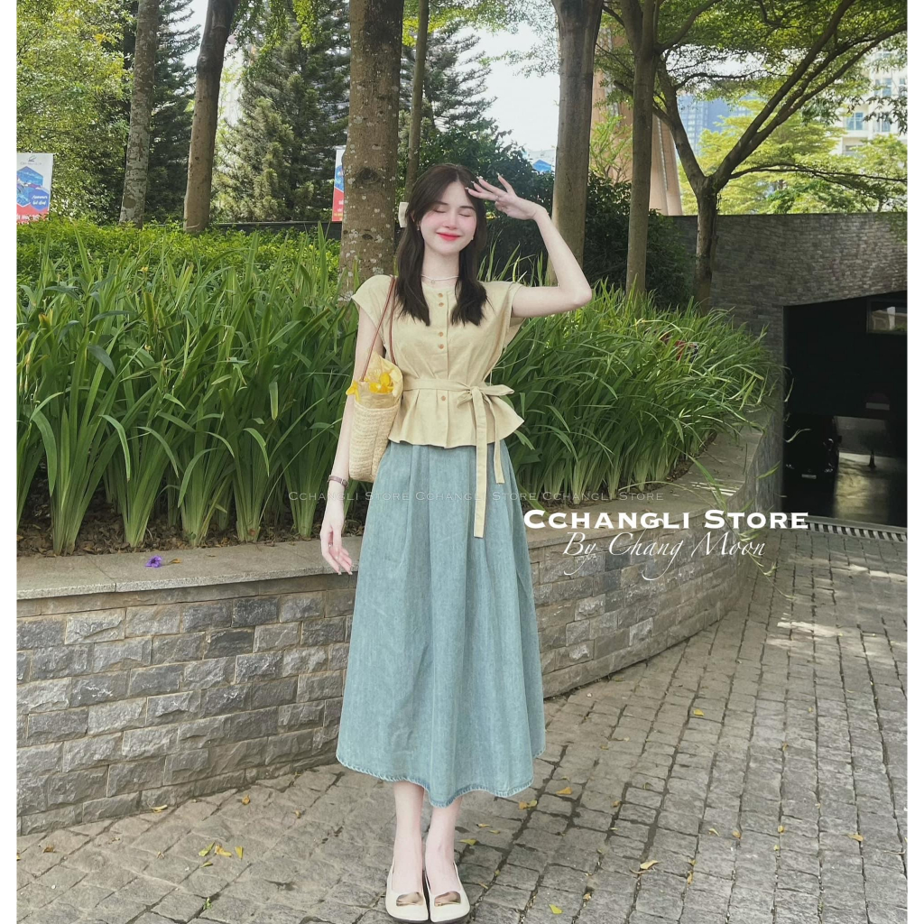 Set bộ đồ nữ áo cánh dơi đính dây nơ mix chân váy form dài với tone màu nhẹ nhàng, xinh xắn dành cho các nàng