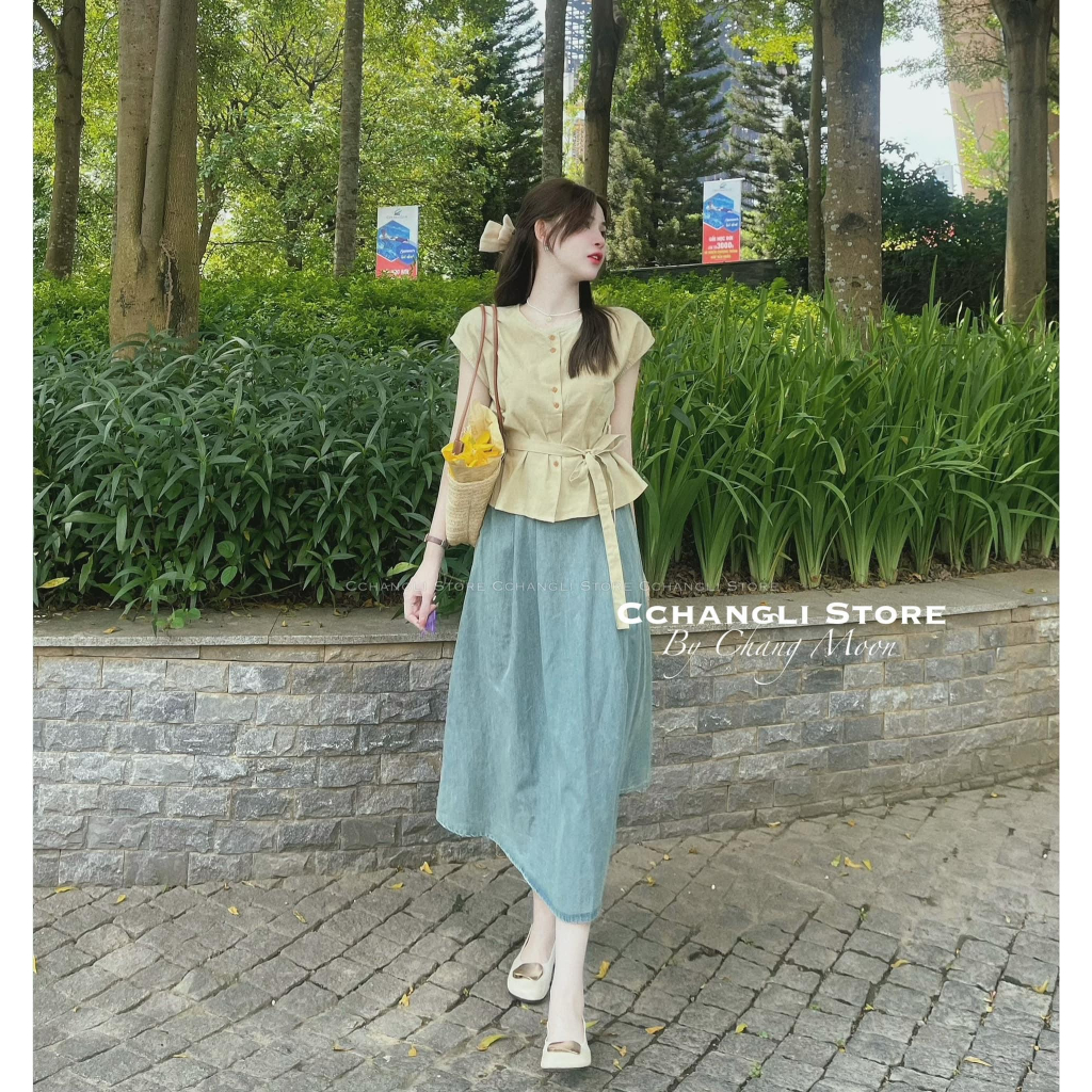 Set bộ đồ nữ áo cánh dơi đính dây nơ mix chân váy form dài với tone màu nhẹ nhàng, xinh xắn dành cho các nàng