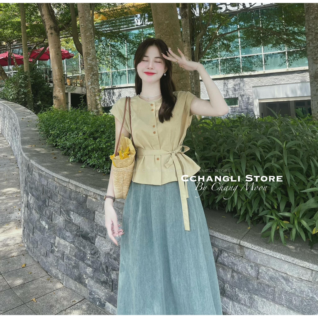 Set bộ đồ nữ áo cánh dơi đính dây nơ mix chân váy form dài với tone màu nhẹ nhàng, xinh xắn dành cho các nàng