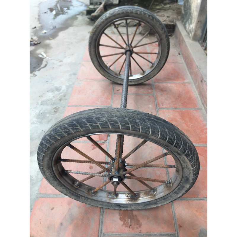 Bánh xe Bò, xe cải tiến( giá 1 bánh)
