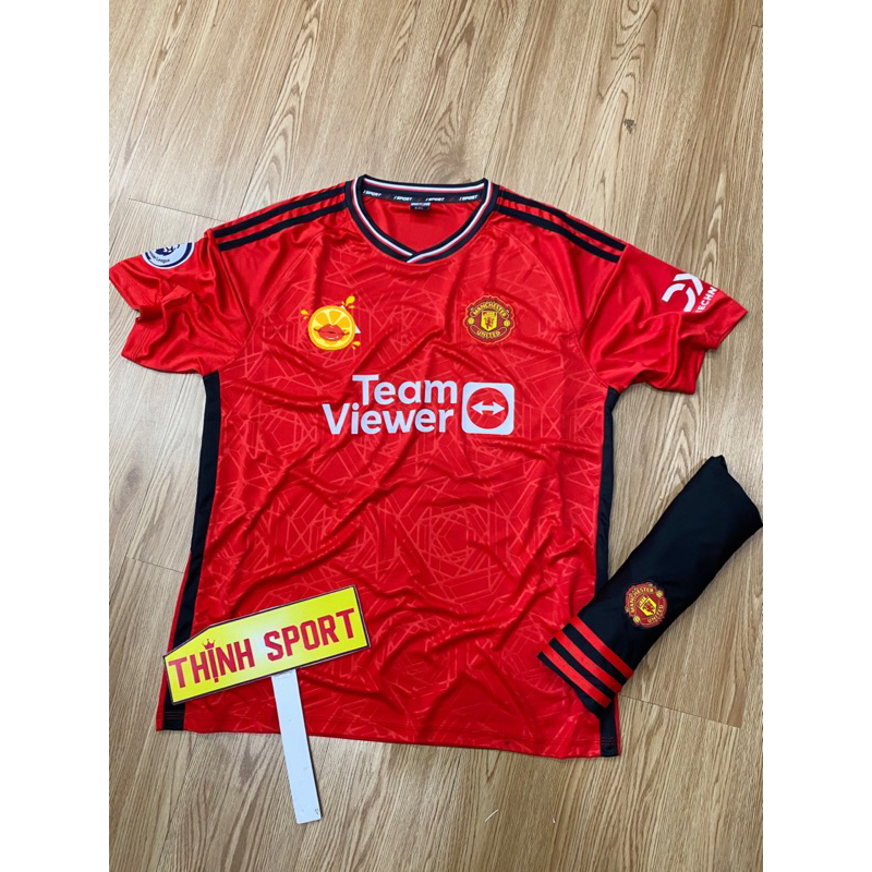 Áo bóng đá CLB MU có logo, in tên số theo yêu cầu