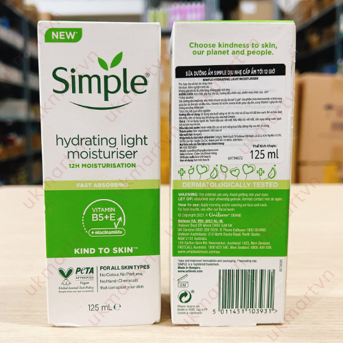 Sữa Dưỡng Da Simple Kind To Skin Hydrating Light Moisturiser 125ml Dưỡng Ẩm 12H Cho Làn Da Nhạy Cảm