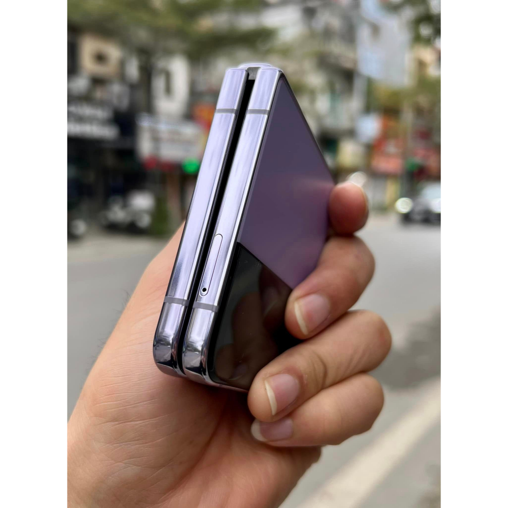 Điện Thoại Z Flip4 5G 512Gb Thiết Kế Gập Hiện Đại, Màu Sắc Trẻ Trung