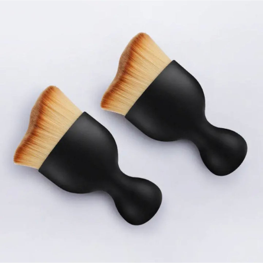Chổi, cọ quét mini đầu cong sợi lông mềm dùng vệ sinh nội thất ô tô/ bảng điều khiển/ cửa thoát khí xe hơi