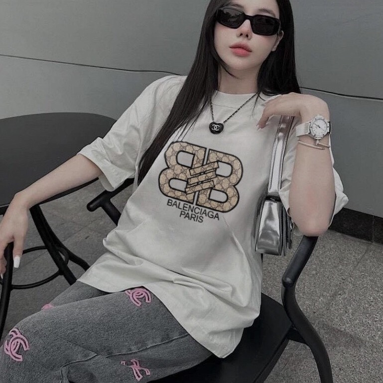 Áo Thun BALENCIAGA Hoạ Tiết Form Rộng Tay Lỡ Vải Cotton 100%