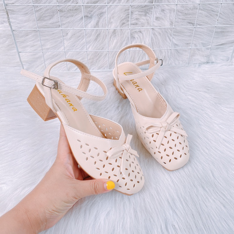 Sandal nữ gót vuông da mềm đế êm thời trang