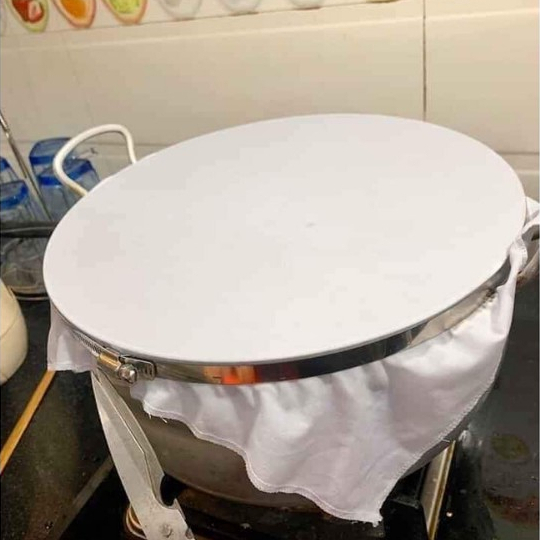 Bộ khuôn làm bánh cuốn, tráng bánh tại nhà