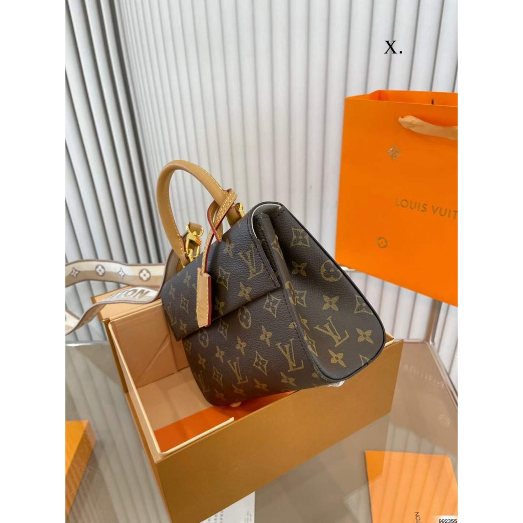 Túi Xách Eo.vì Clun.ny Size 20cm Quai Thổ Cẩm