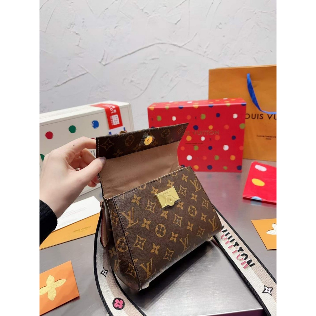 Túi Xách Eo.vì Clun.ny Size 20cm Quai Thổ Cẩm