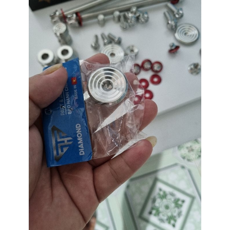 Ốc mâm lửa thái cho các dòng xe honda yamaha suzuki