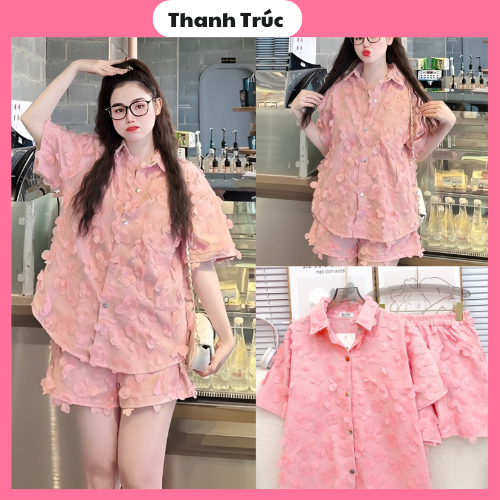 Set bộ đồ nữ gồm áo sơ mi kiểu tay ngắn form rộng và quần short chun hoa nổi có lớp lót màu Hồng siêu xinh
