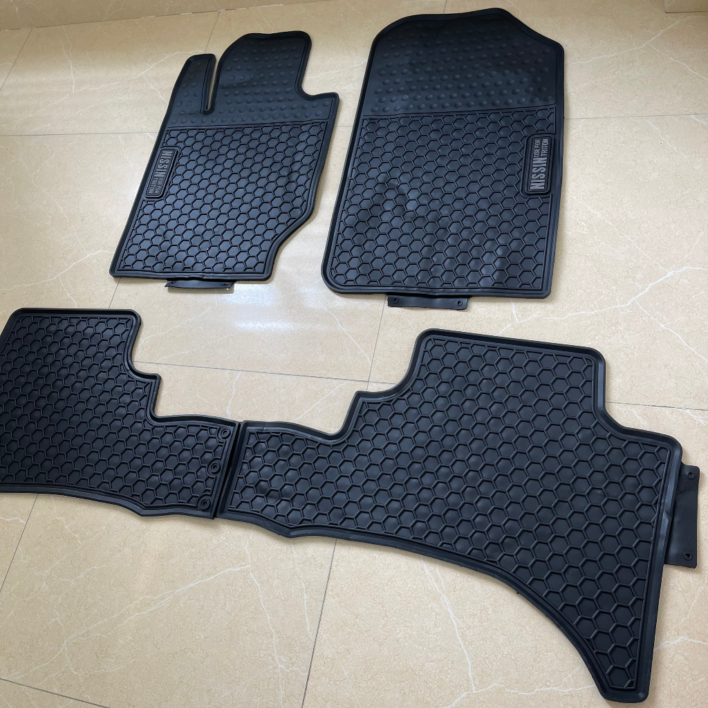 Thảm Lót Sàn Mitsubishi Triton bộ 2 hàng ghế nguyên khối cho xe thương hiệu Nissin