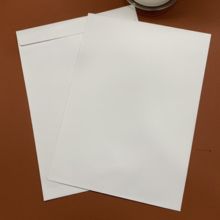 100 phong bì trắng a4, không có keo định lượng 100gsm