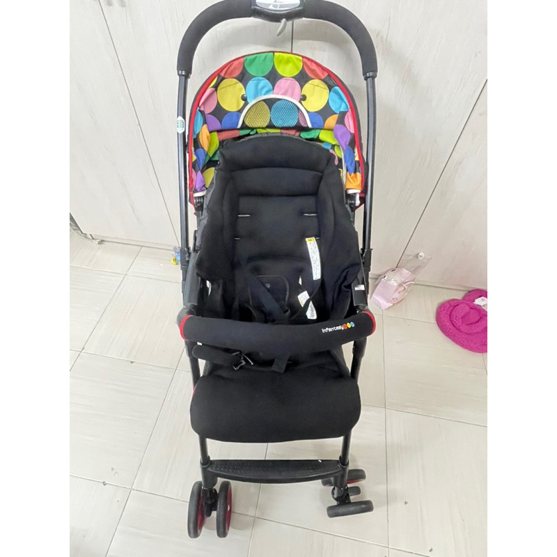 Xe đẩy thanh lý cho bé iifnantasy của Combi 2 chiều - siêu nhẹ mới 90%