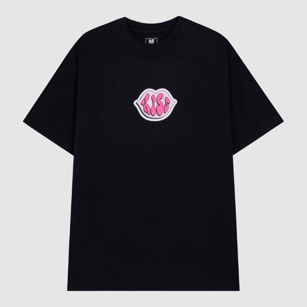 Áo thun Kiss Love INSIDEMEN form rộng áo đôi nam nữ couple chất vải cotton in graphic dễ thương ITS047S3