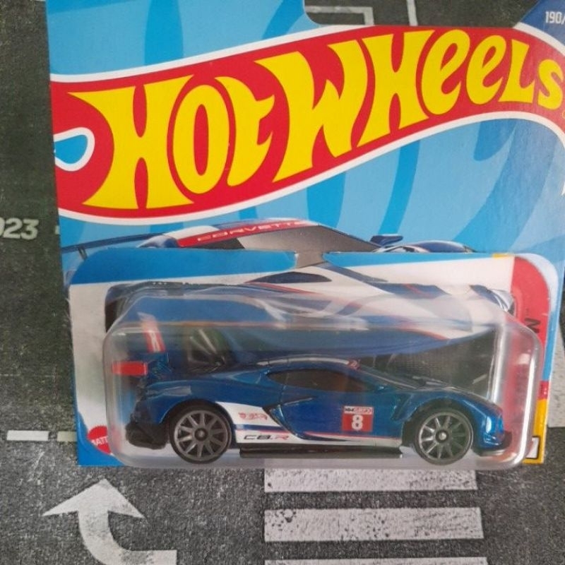 Xe mô hình Hotwheels 1:64 Bagani và Covette,đồ chơi trưng bày tang trí, hotwheels like new.