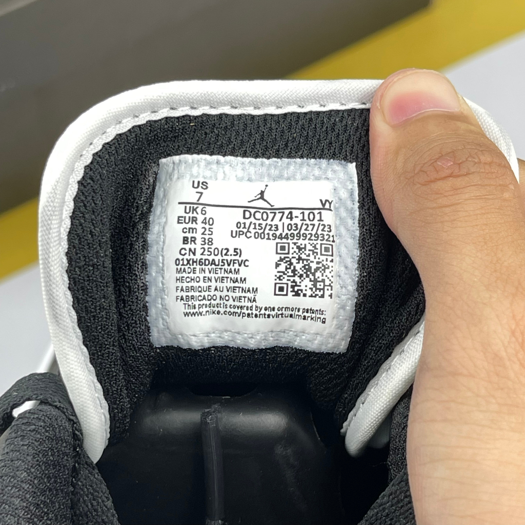 Giày JD1 Low Panda Black White, JD1 Thấp Đen Trắng Bản Da Cao Cấp - Than.Shoes