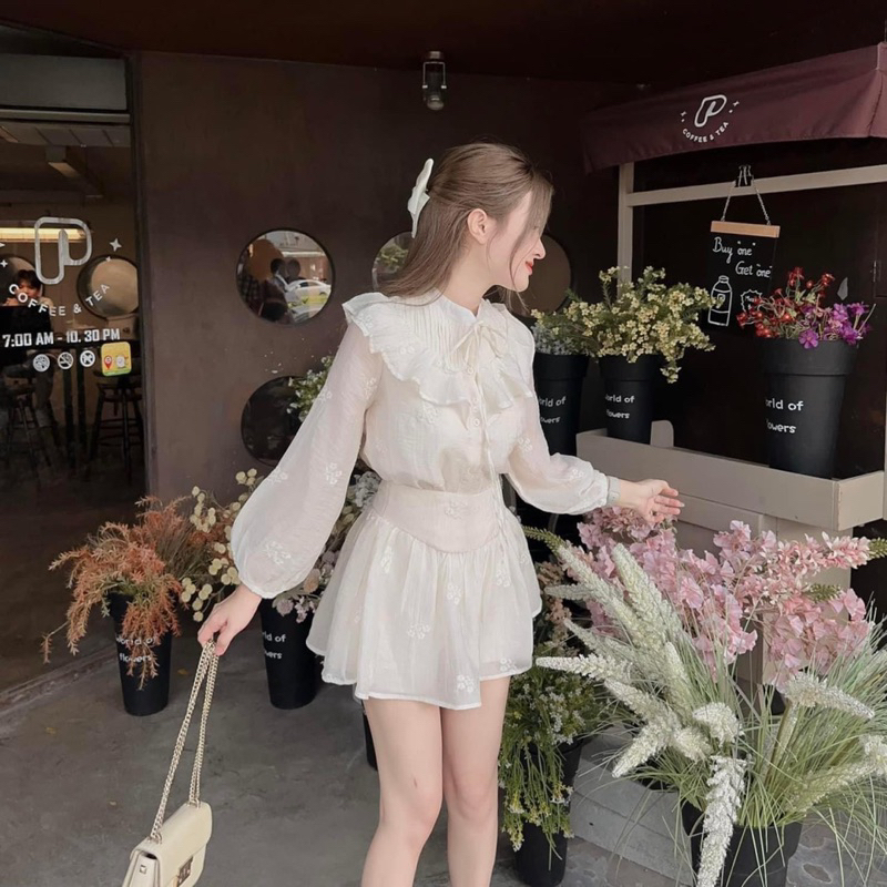Set Bộ Đồ Nữ Áo Kiểu Nữ Tay Cánh Tiên Chun Ngực Trước Sau Sau Mix Quần Sooc Đùi Ống Rộng Freesize