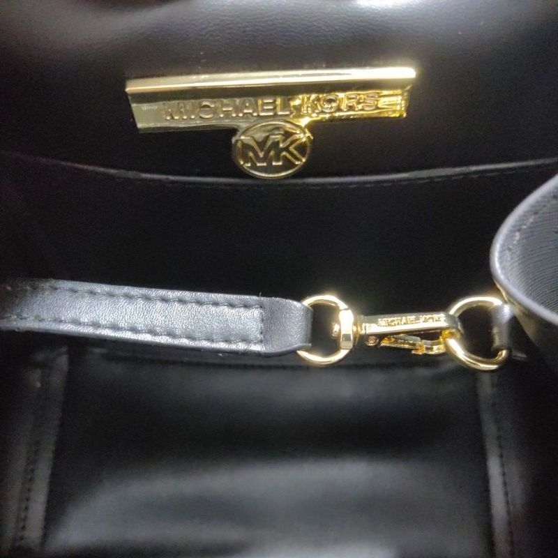 Túi si H94 tuyển Nhật hiệu MICH**L K*RS da thật size 24cmx20cmx10cm