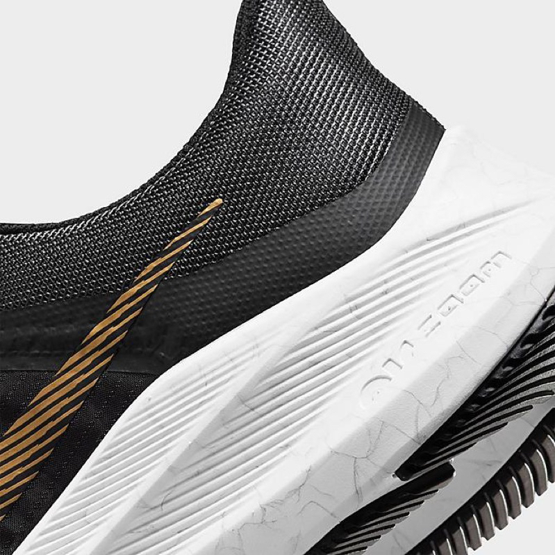 - Giày nữ Nike Running DA8723-001