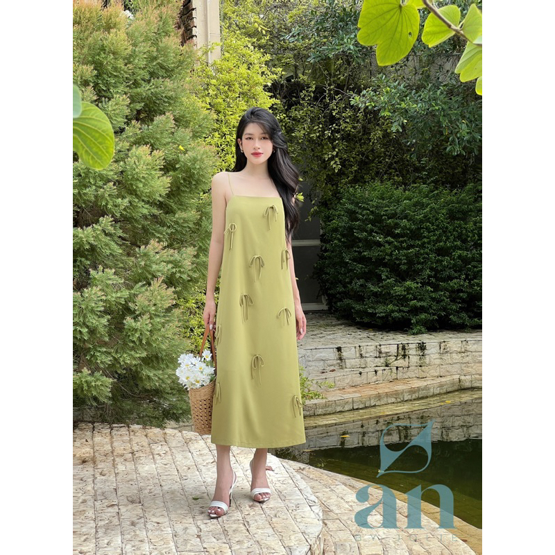 VÁY HAI DÂY DÀI DÁNG SUÔNG ĐÍNH NƠ LISA