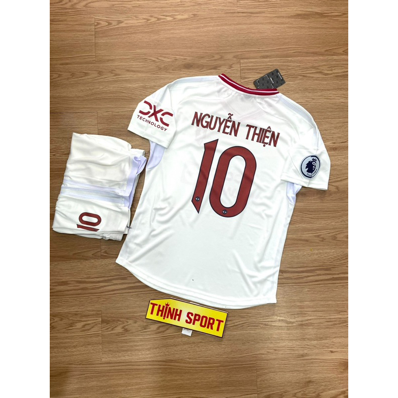 Bộ quần áo đá banh Manchester sân khách, Bộ quần áo bóng đá in tên và số theo yêu cầu