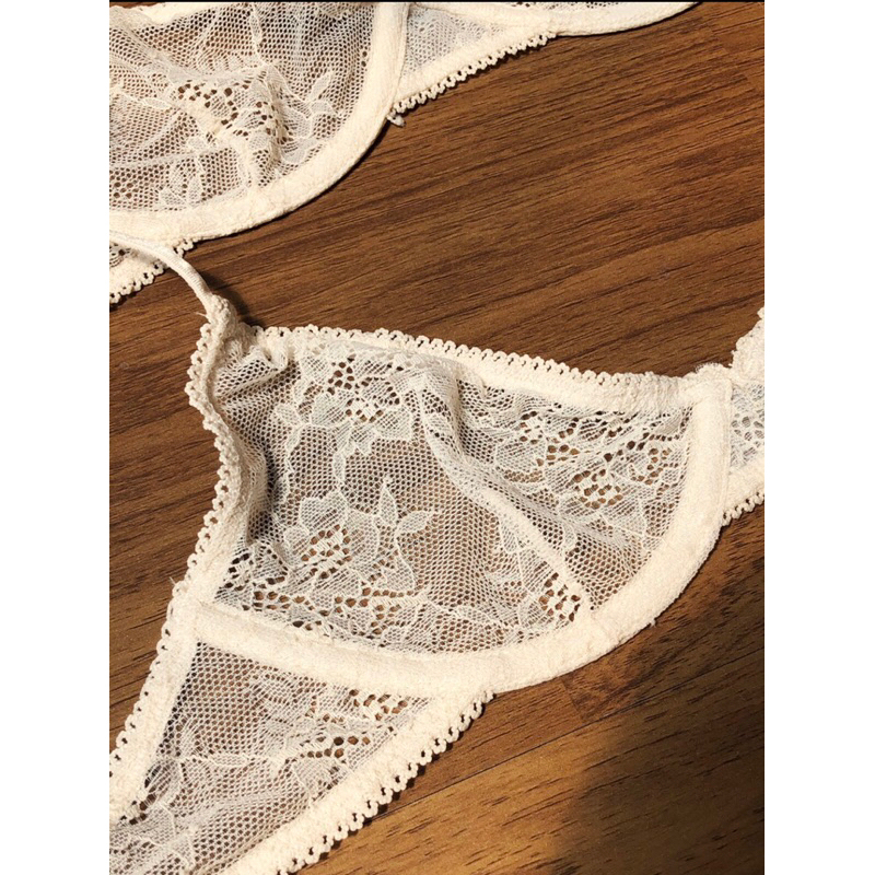 Bralette Urban outfitters/zara