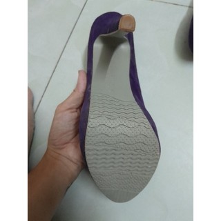Thanh lý giày hiệu Andre Valentino lẻ size