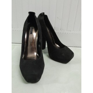 Thanh lý giày hiệu Andre Valentino lẻ size