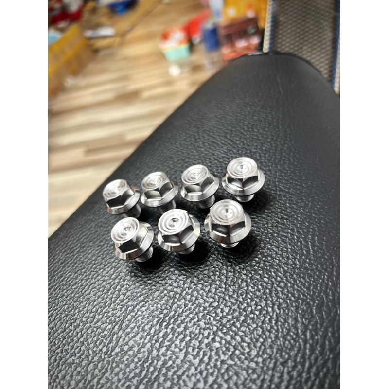 Ốc chân gương Salaya INOX304 gắn mọi loại xe thông dụng