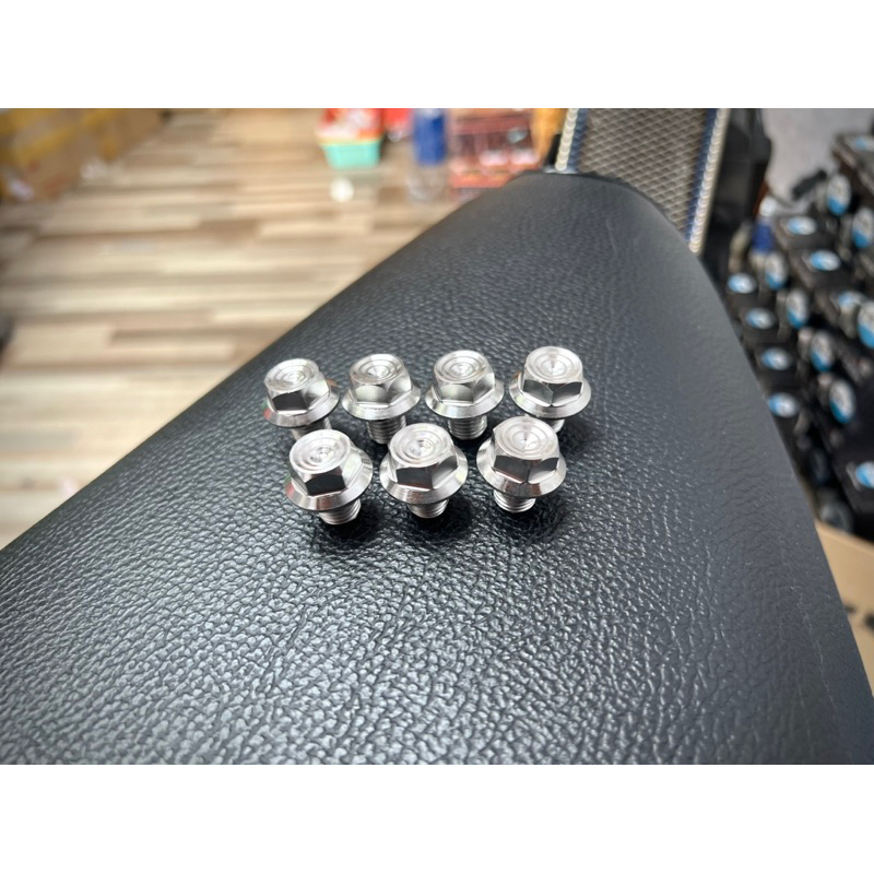 Ốc chân gương Salaya INOX304 gắn mọi loại xe thông dụng