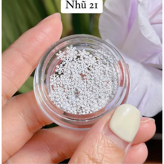 Nhũ ẩn xinh