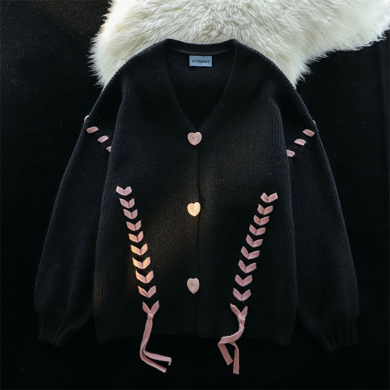 Áo cardigan len ulzzang nữ khuy trái tim thêu dây xương cá oversize trùm mông phong cách ngọt ngào len dày dặn thu đông